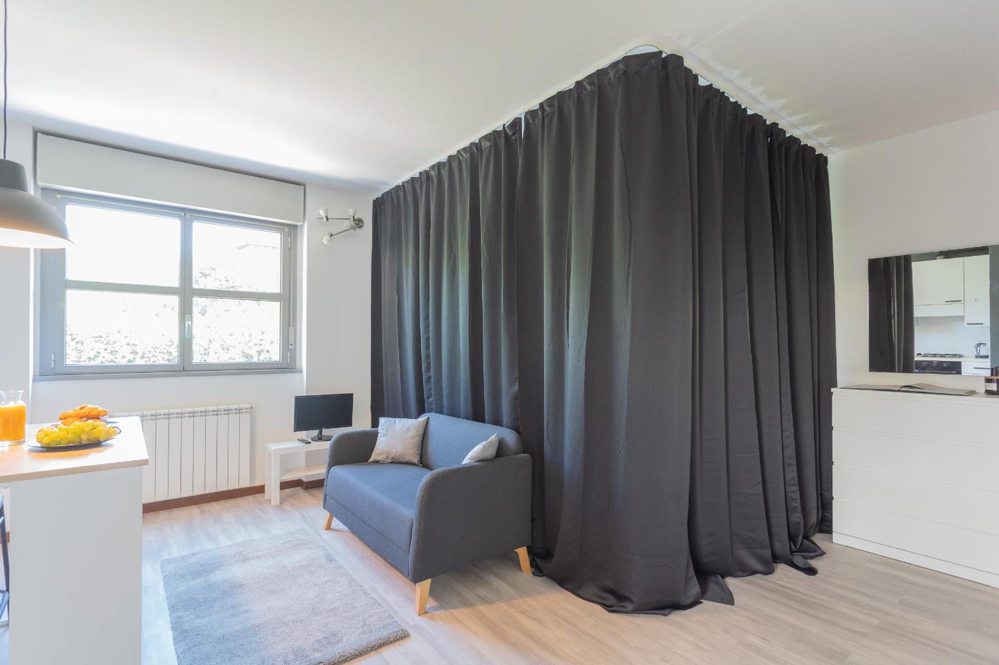 Black Loft Como By Rent All Como Exteriér fotografie