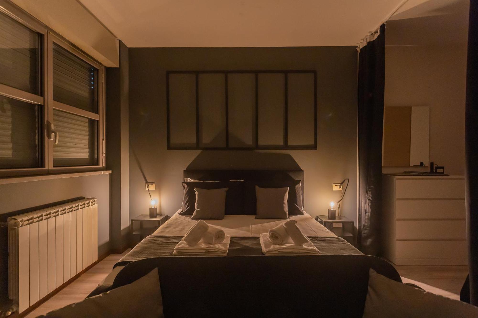 Black Loft Como By Rent All Como Exteriér fotografie